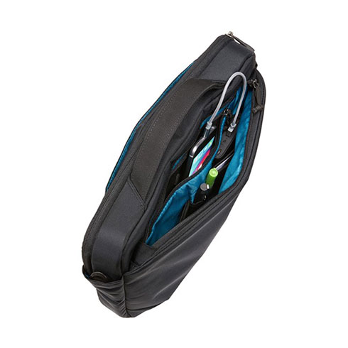Thule Subterra taška na MacBook 13" - čierna