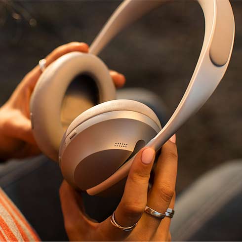 Bose Noise Cancelling Headphones 700 Soapstone slúchadlá