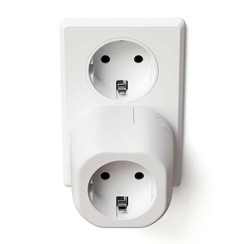 Satechi Smart Outlet works with Apple Home - White