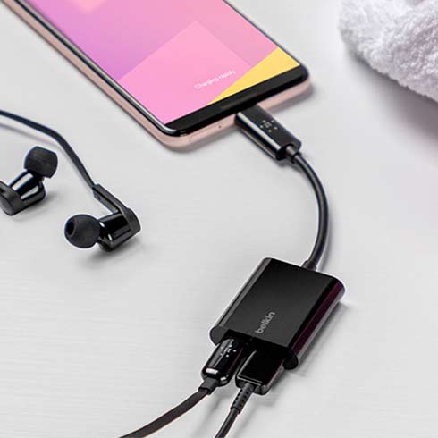 Belkin USB-C Audio + Charge adapter-Black