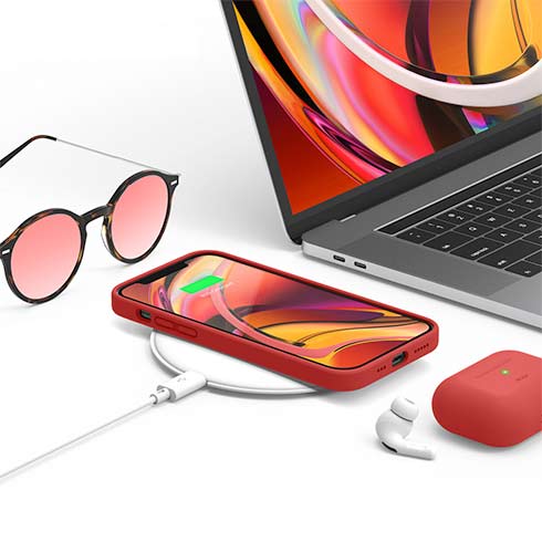 Elago kryt Silicone Case pro iPhone 12/12 Pro - Red