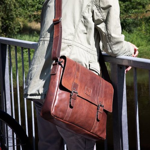 Baoobaoo Brašňa Messengerbag pre MacBook 13" Brandy