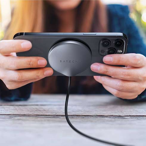 Satechi USB-C Wireless Magnetic Charging Cable - Space Gray