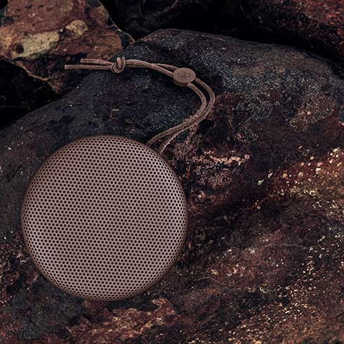 Bang & Olufsen BeoSound A1 2nd Gen. Pink reproduktor