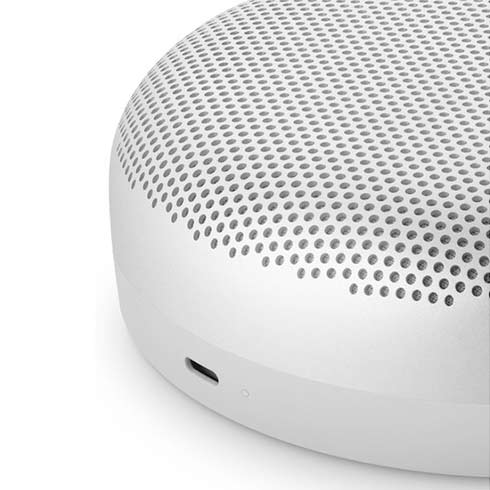 Bang & Olufsen BeoSound A1 2nd Gen. Grey Mist reproduktor *Vystavený*
