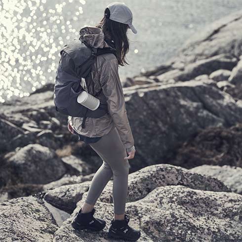 Bang & Olufsen BeoSound Explore Black Anthracite reproduktor