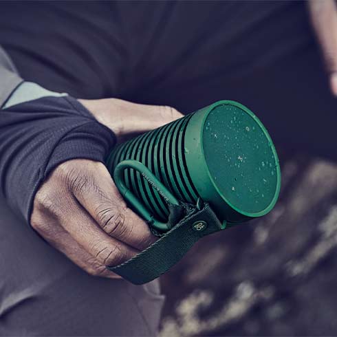 Bang & Olufsen BeoSound Explore Green reproduktor