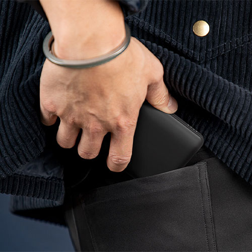 Belkin Boost Charge 3-Port Powerbank 10K + USB-A to USB-C kábel - Black