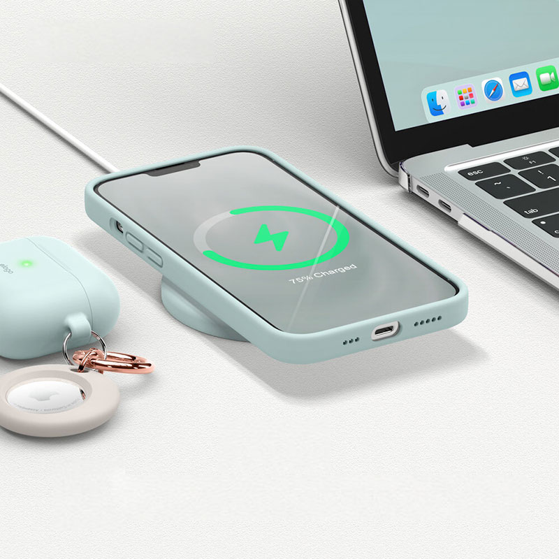 Elago kryt Silicone Case pro iPhone 13 - Mint
