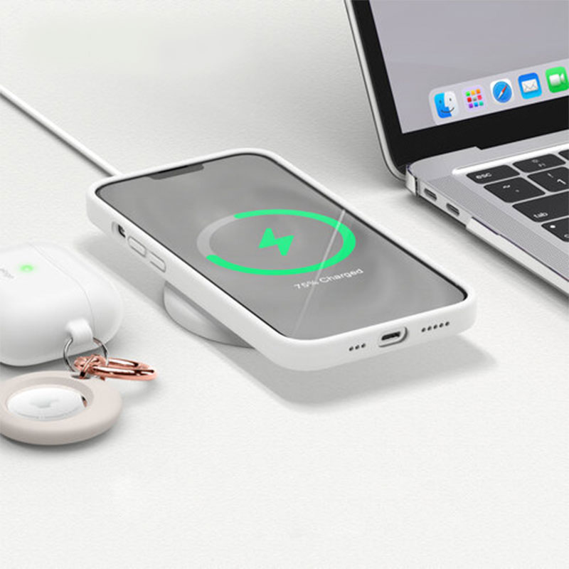 Elago kryt Silicone Case pre iPhone 13 - White