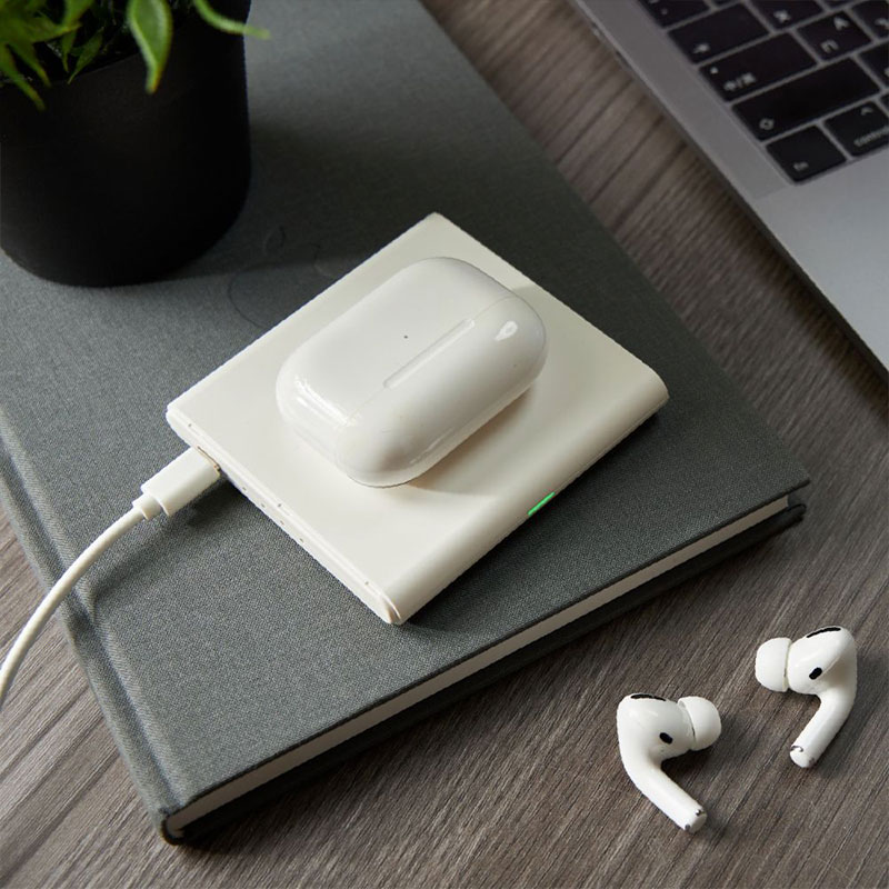 Adam Elements Omnia Q2x 2-in-1 Wireless Charging Station - White