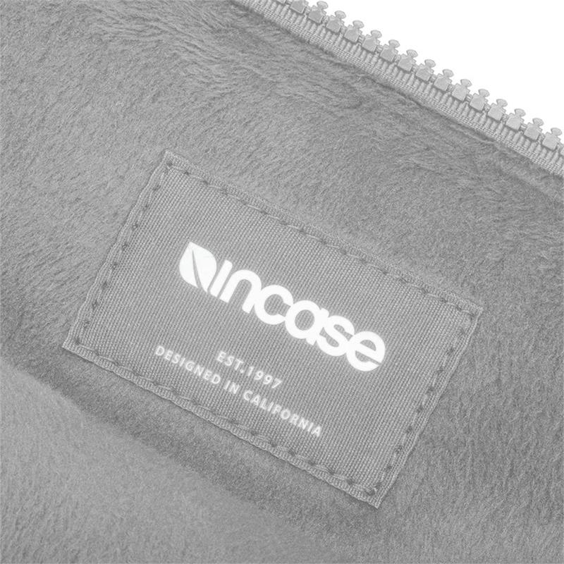 Incase puzdro Compact Sleeve in Woolenex pre MacBook Pro 14" M1/M2/M3/M4 - Blush Pink