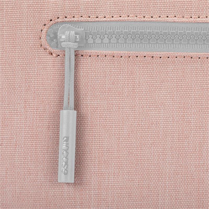 Incase puzdro Compact Sleeve in Woolenex pre MacBook Pro 14" M1/M2/M3/M4 - Blush Pink