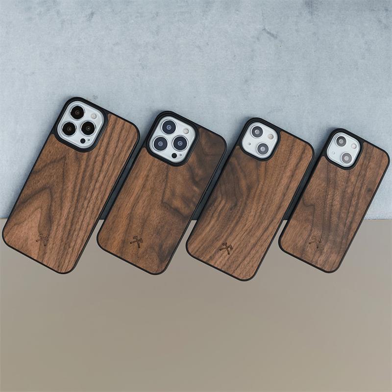 Woodcessories kryt Bumper Case MagSafe pre iPhone 14 Plus - Walnut