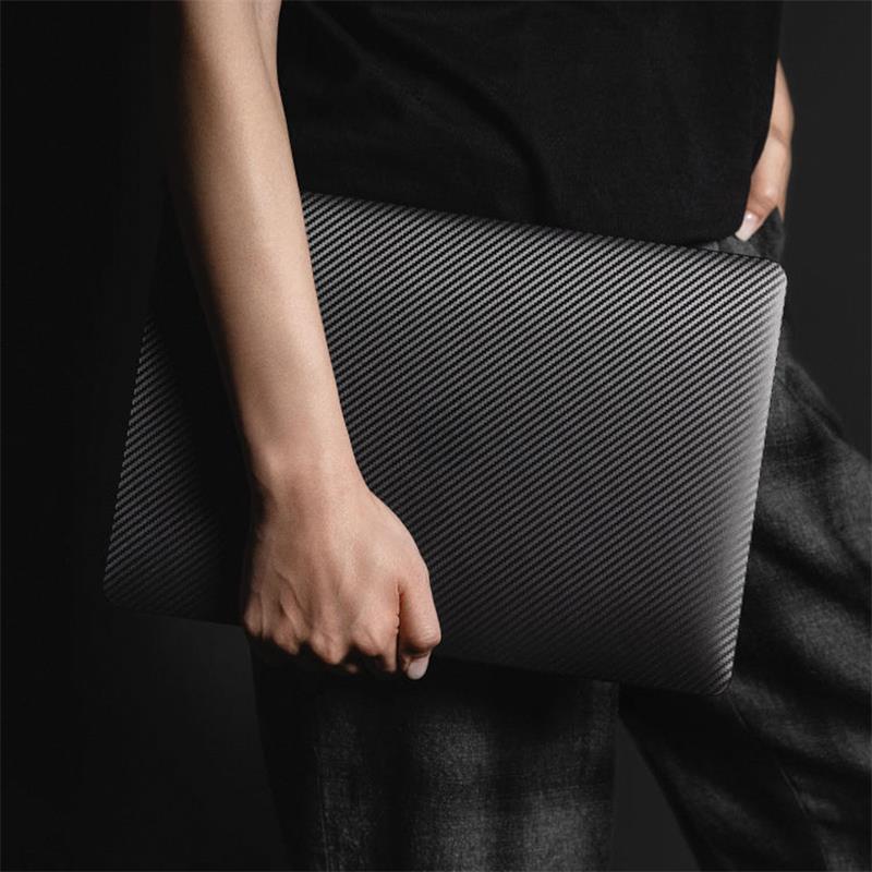 SwitchEasy Touch Protective Case pre MacBook Air 13" M2/M3/M4 - Carbon Black