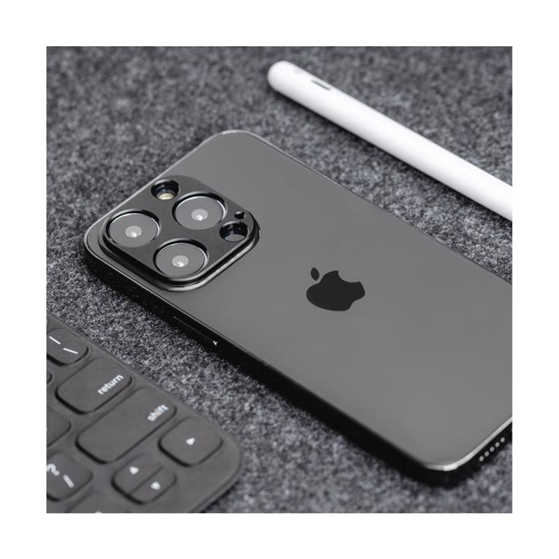SwitchEasy LenShield Aluminum Lens Protector pre iPhone 14 Pro/14 Pro Max - Black