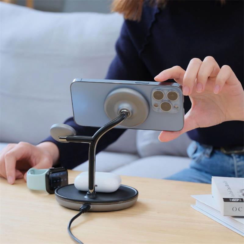 Adam Elements Omnia M3+ Magnetic 3-in-1 Wireless Charging Station - Black