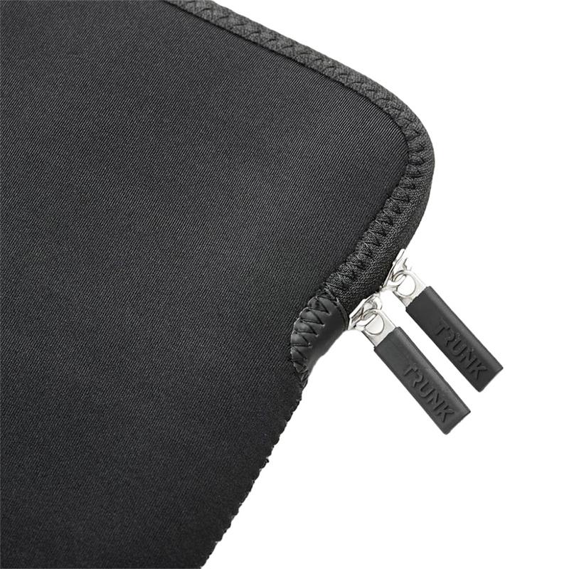 Trunk puzdro Neoprene Sleeve pre Macbook Pro 14" M1/M2/M3/M4 - Black