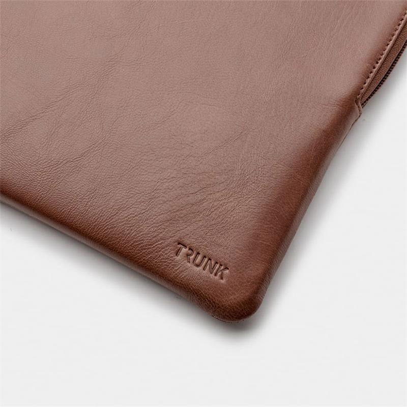 Trunk puzdro Leather Sleeve pre Macbook Pro 14" M1/M2/M3/M4/M5 - Brown
