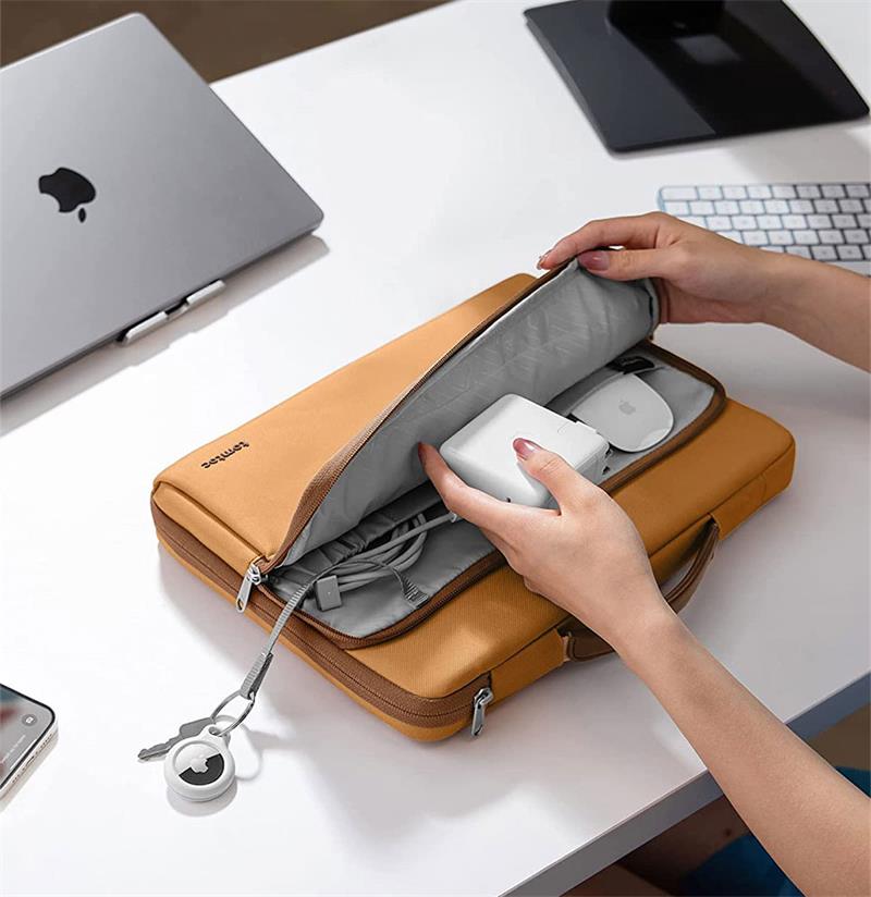 TomToc taška Versatile A14 pre Macbook Pro 16" M1/M2/M3/M4 - Bronze