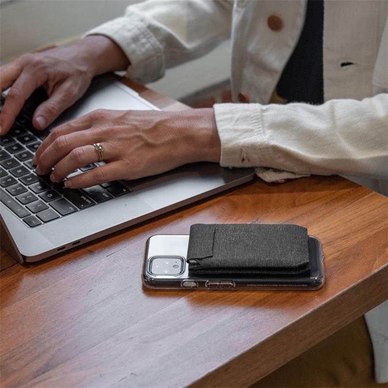 Peak Design Universal Adapter - Charcoal