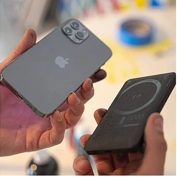Mophie Snap+ 5000 mAh Powerstation for iPhone with MagSafe - Black