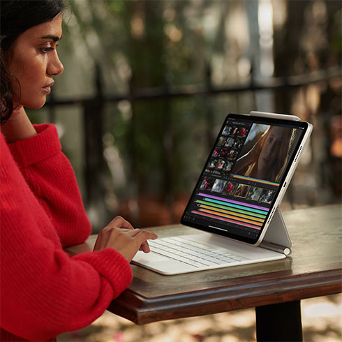 Apple iPad Pro 11" Wi-Fi + Cellular 256 GB vesmírně šedý (2021) *Třída B*