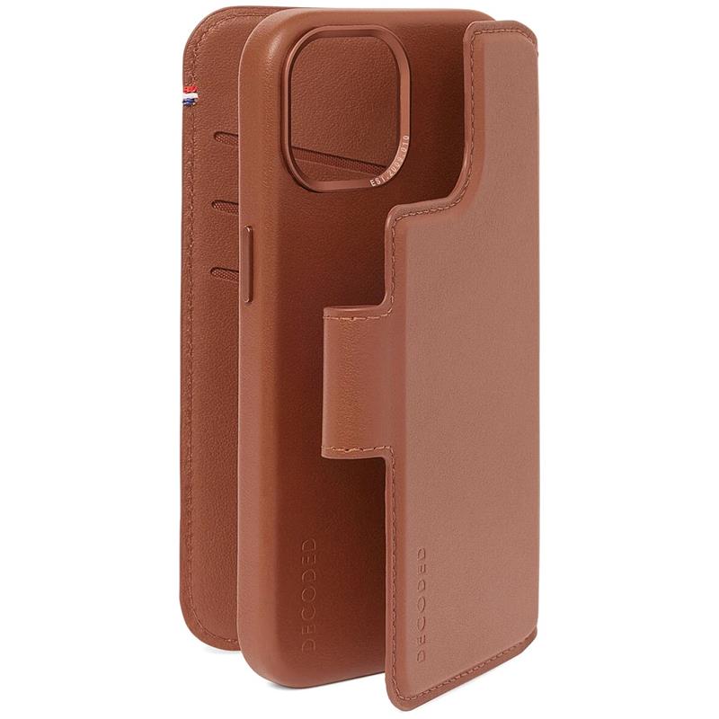 Decoded puzdro Leather Detachable Wallet MagSafe pre iPhone 15 - Tan