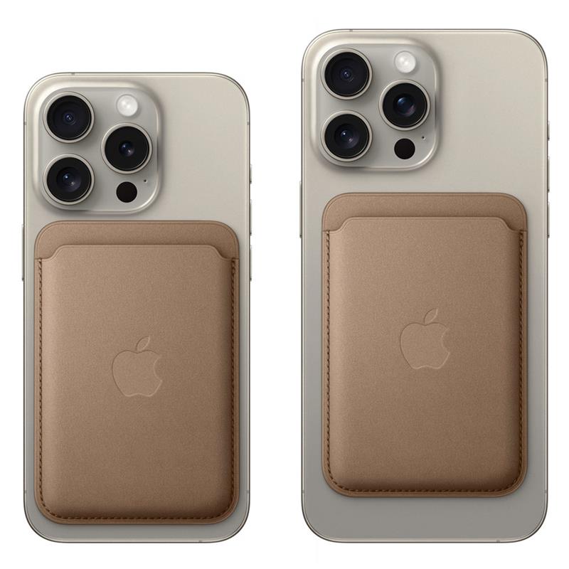 iPhone FineWoven Wallet with MagSafe-Mulberry