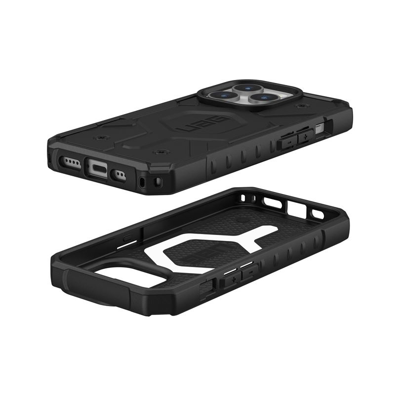 UAG kryt Pathfinder MagSafe pro iPhone 15 Pro - Black
