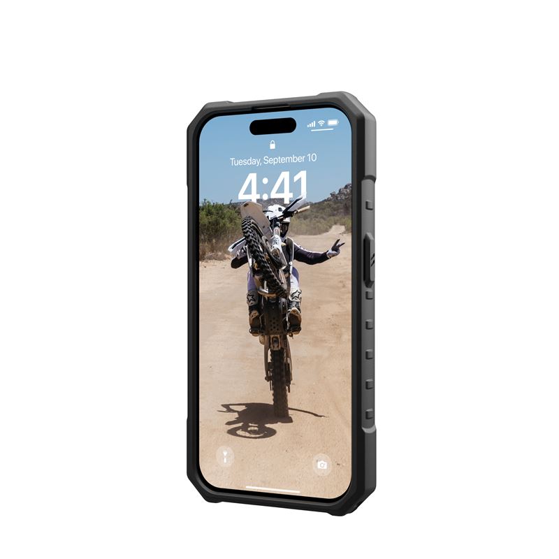 UAG kryt Pathfinder MagSafe pro iPhone 15 Pro - Black