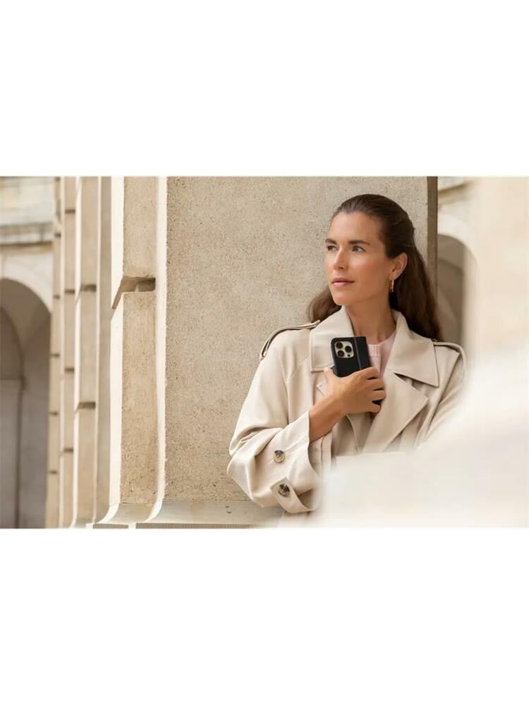 dbramante1928 - Puzdro Copenhagen pre iPhone 15 Pro, čierna