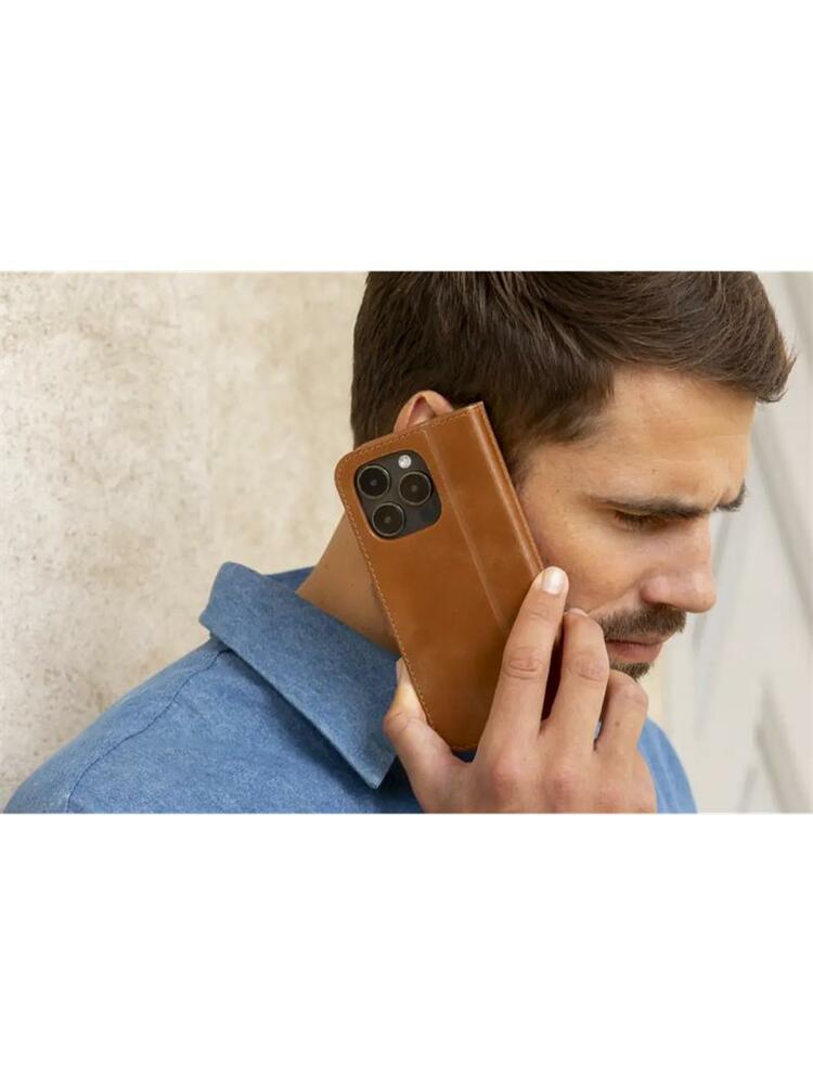 dbramante1928 - Puzdro Copenhagen pre iPhone 15 Pro Max, tan