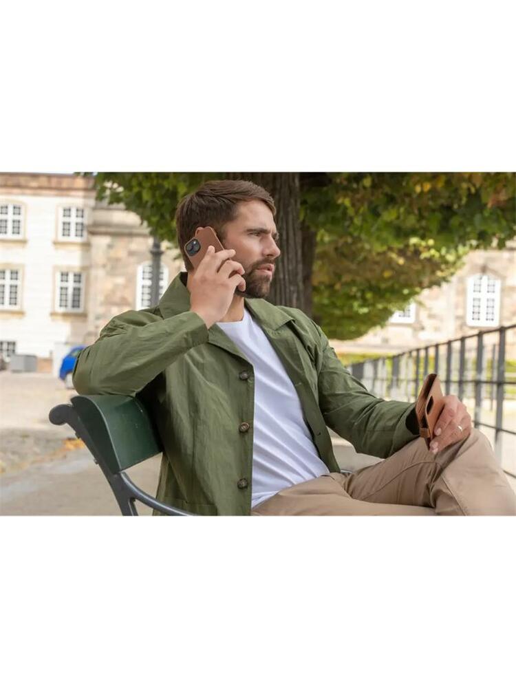 dbramante1928 - Puzdro Lynge pre iPhone 15 Plus, tan