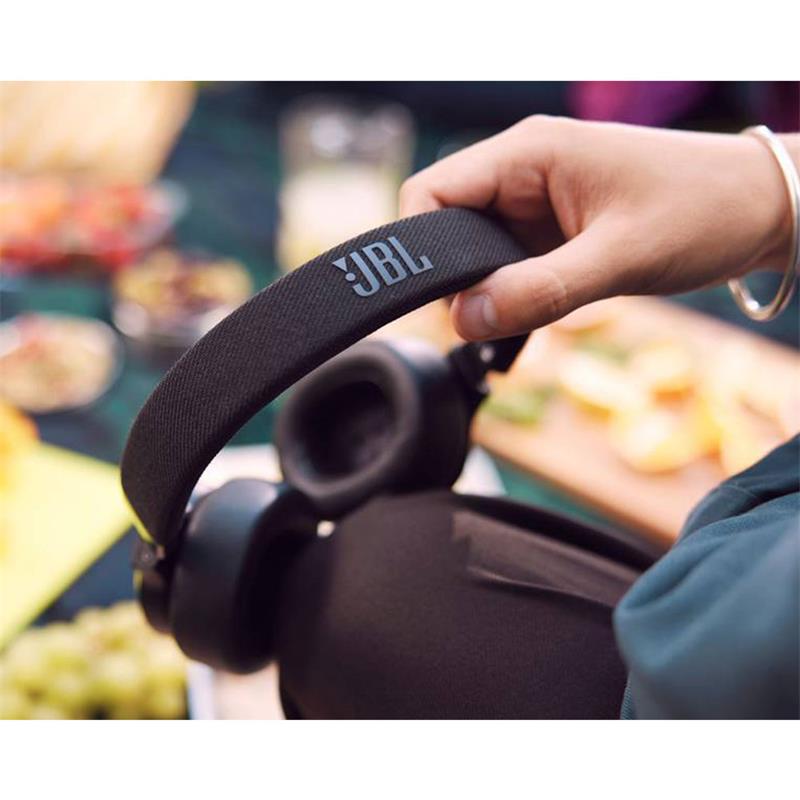 JBL Live 670NC Black slúchadlá