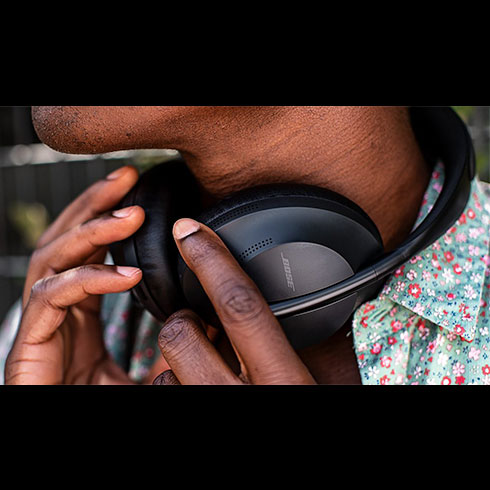 Bose Noise Cancelling Headphones 700 Black sluchátka *Rozbaleno*