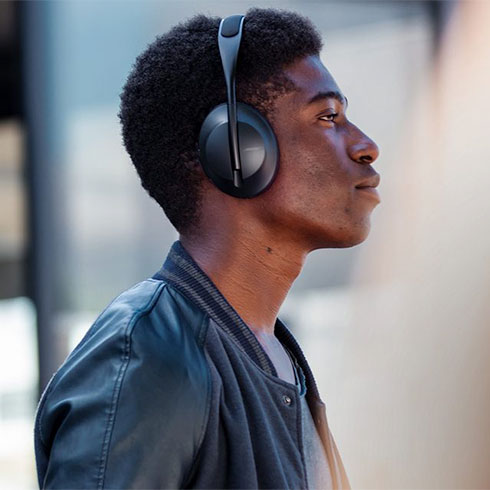 Bose Noise Cancelling Headphones 700 Black sluchátka *Rozbaleno*