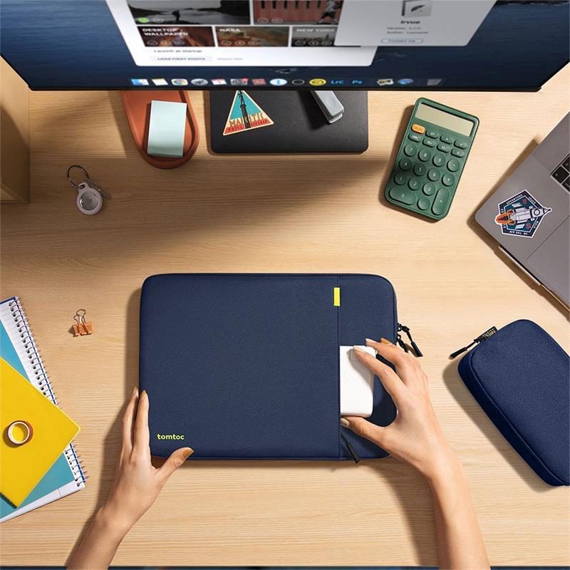 Tomtoc puzdro Recycled Sleeve with Pouch pre Macbook Pro 16" M1/M2/M3/M4 - Navy Blue