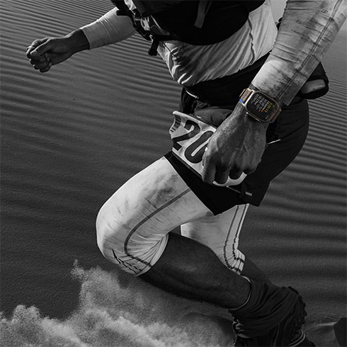 Apple Watch Ultra GPS + Cellular, 49mm Titanium  *Vystavený*