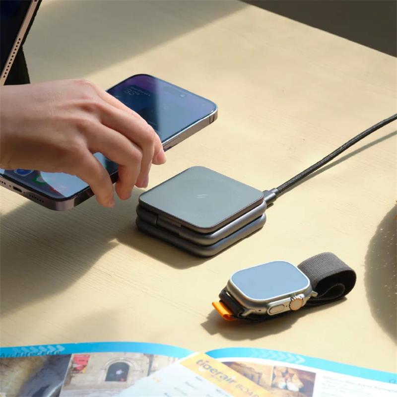 Adam Elements Omnia Mag 3 Magnetic 3-in-1 Wireless Charging Station - Gray