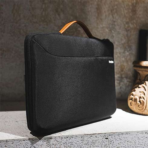 TomToc taška Versatile A22 pre Macbook Air 13" M1/M2/M3 - Black