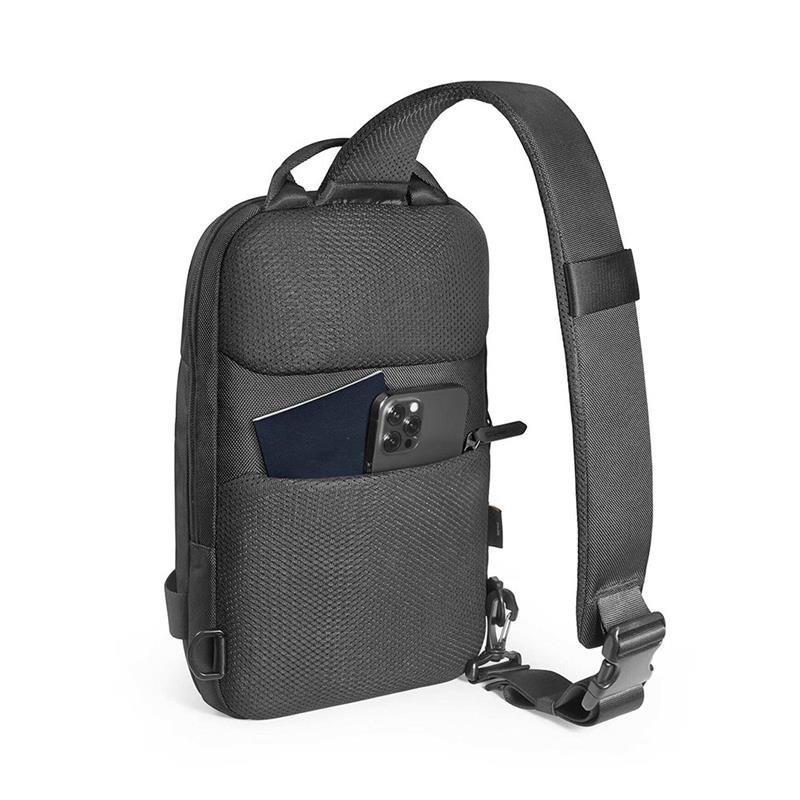 TomToc batoh Navigator T24 Sling Bag XS - Black