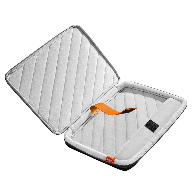 TomToc taška Versatile A22 pre Macbook Air 15" M2/M3/M4 - Black