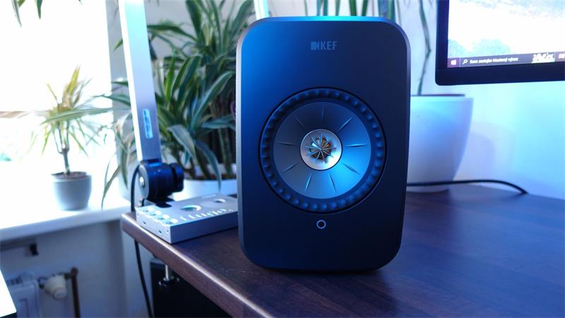 KEF LSX  II - Wireless - aktívny Hi-Fi systém - Carbon Black *Vystavené*