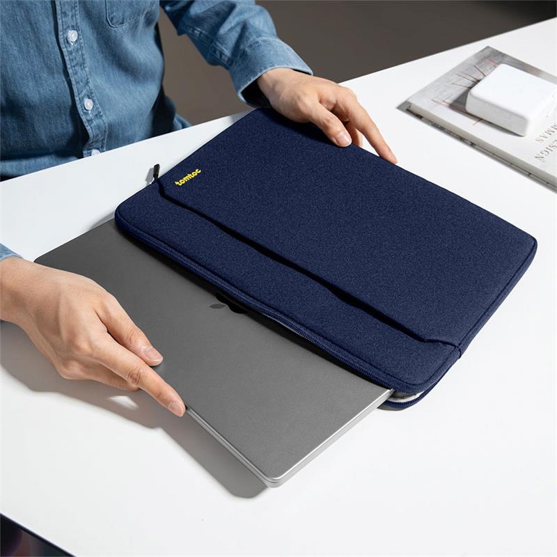 Tomtoc puzdro Light Sleeve pre Macbook Air 15" M2/M3/M4 - Navy Blue