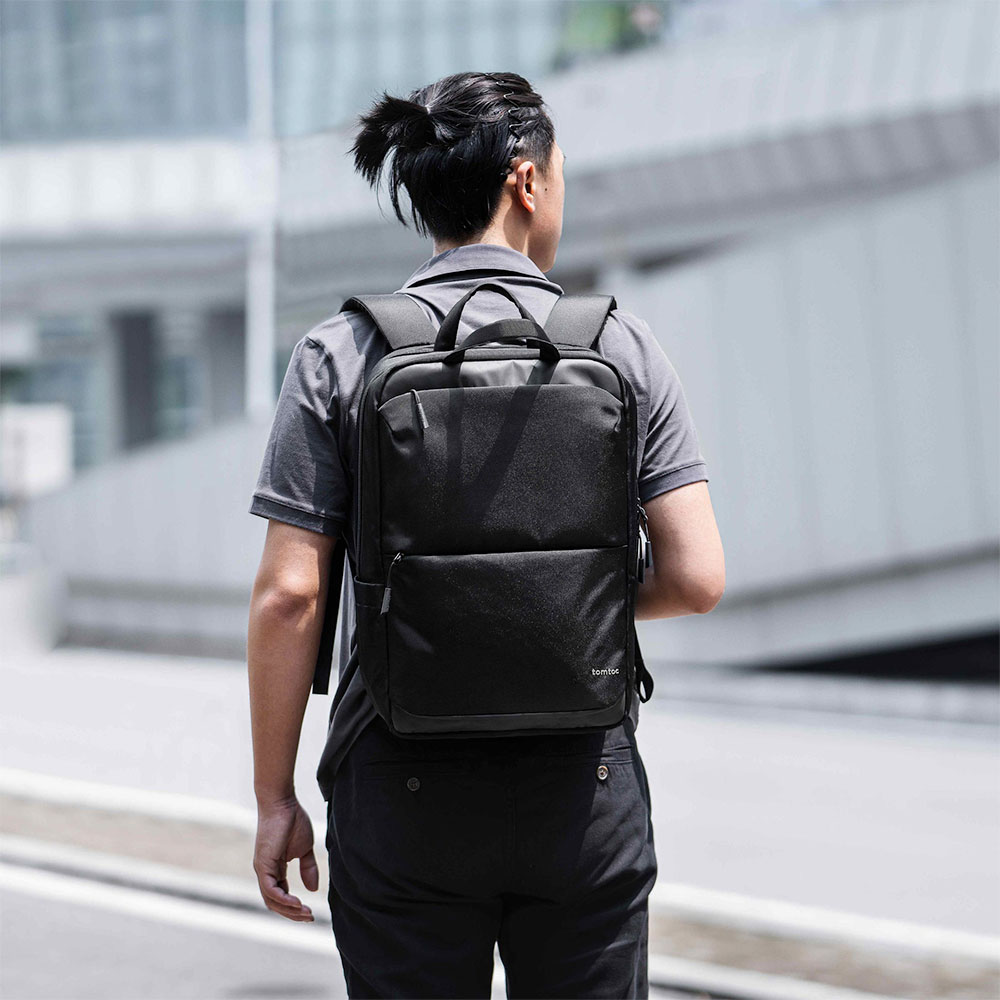 TomToc batoh Navigator T71 Laptop Backpack 18L - Black