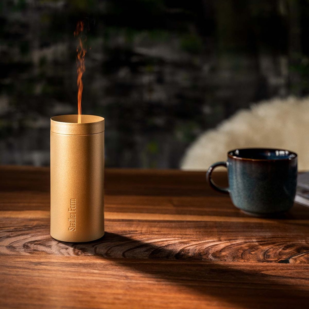 Stadler Form Lucy Gold difúzor s efektom horiaceho plameňa