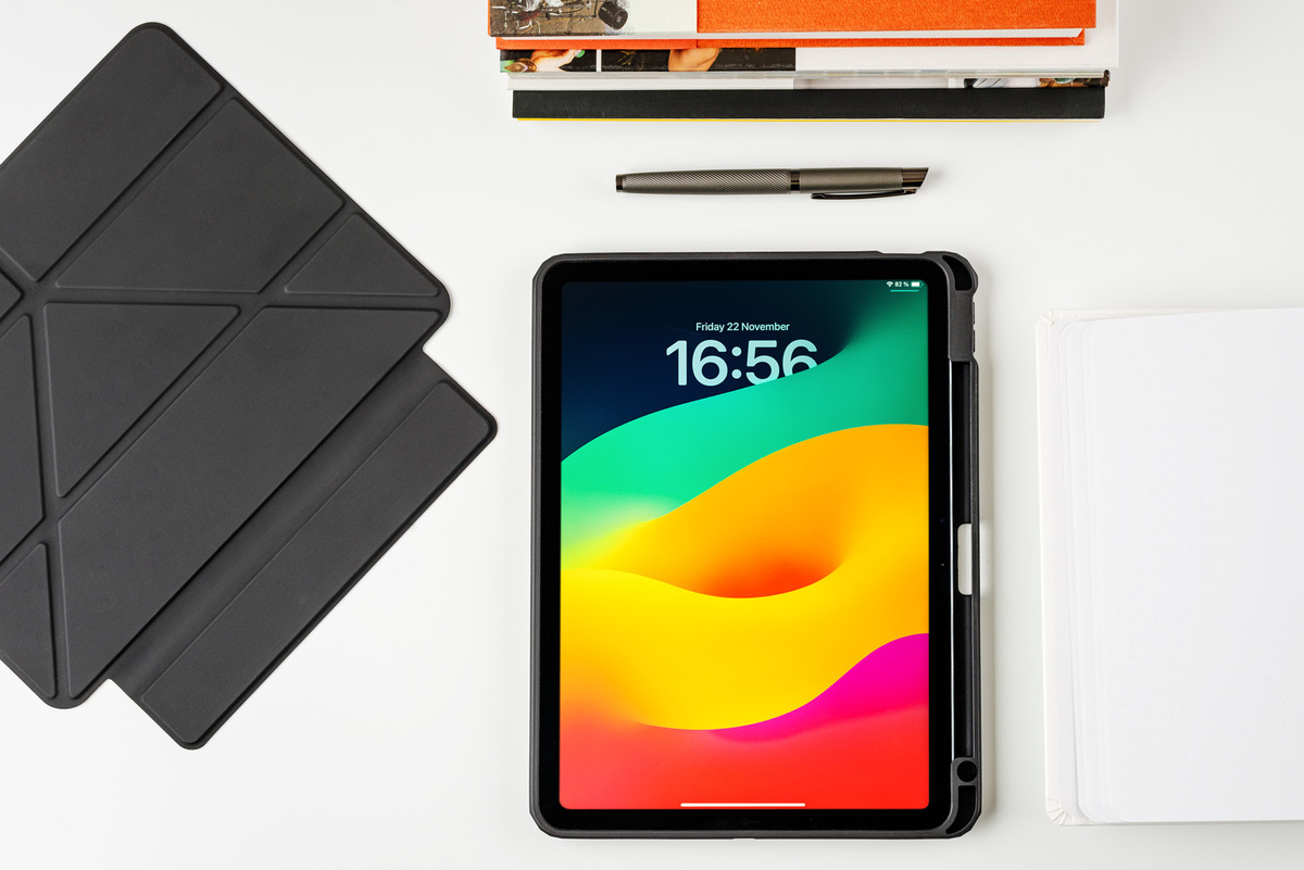 ER CASE Two Piece Folio Case pro iPad Pro 11" M4 2024 - Black