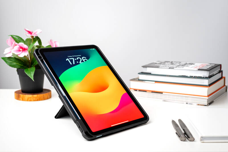 ER CASE Flip Folio Case pro iPad Pro 13" M4 2024 - Black