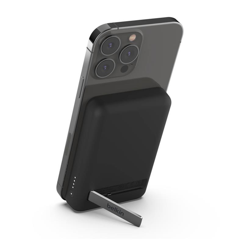 Belkin Boost Charge Magnetic Wireless Power Bank 5K + Stand - Black *Poškodený obal*